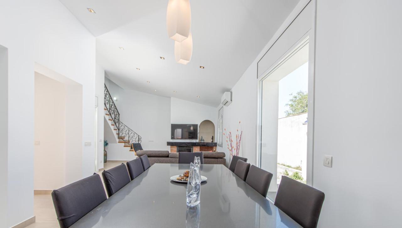 Goldhome - New House With Private Heated Pool, Parking, Wifi, Games Room Ampuriabrava Exterior foto