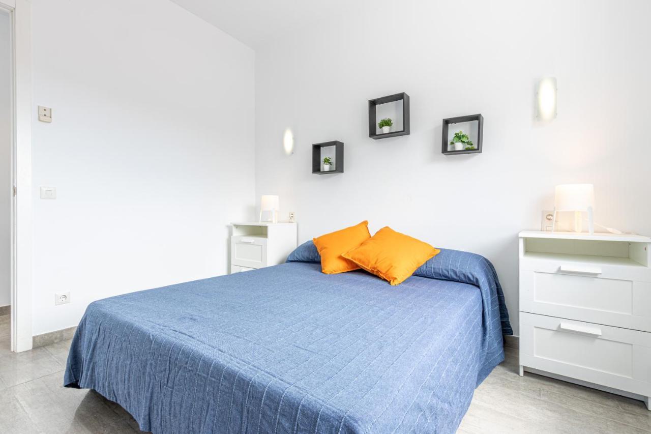 Goldhome - New House With Private Heated Pool, Parking, Wifi, Games Room Ampuriabrava Exterior foto