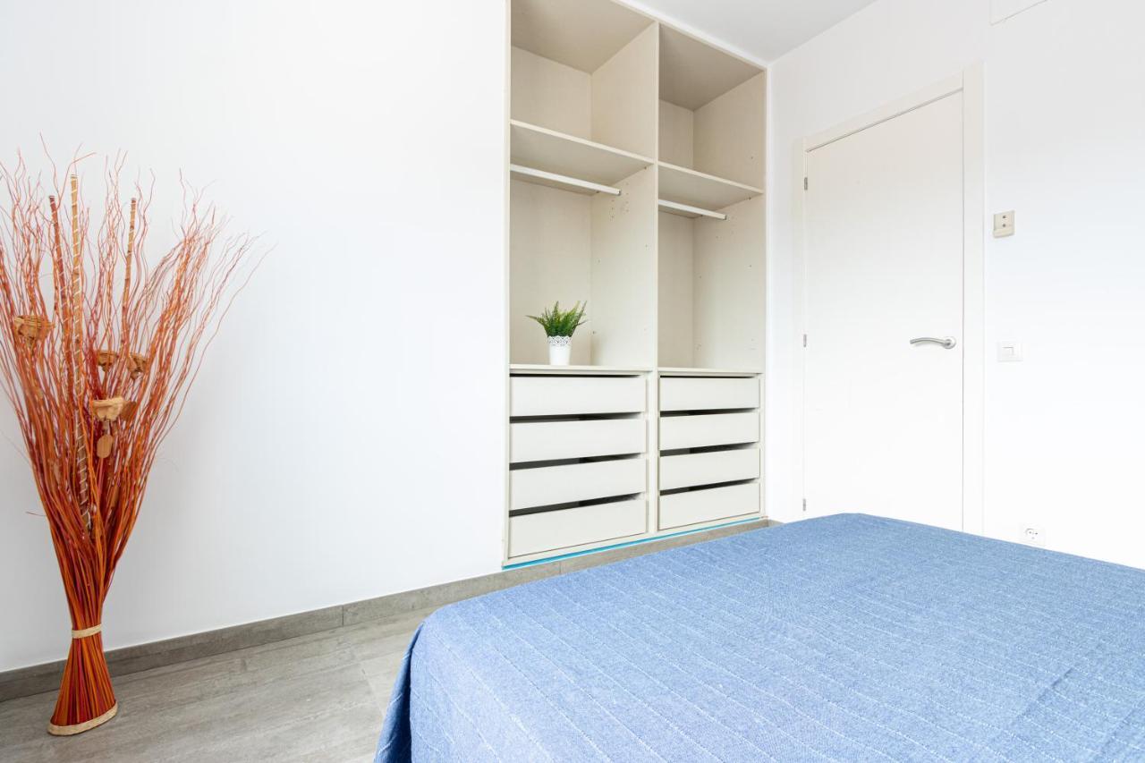 Goldhome - New House With Private Heated Pool, Parking, Wifi, Games Room Ampuriabrava Exterior foto